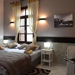 Enetiko Guest house 3*
