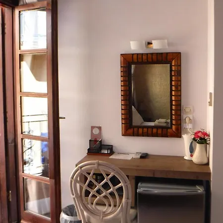Guest house Enetiko 3*
