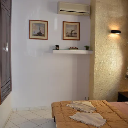 Enetiko Chania (Crete)