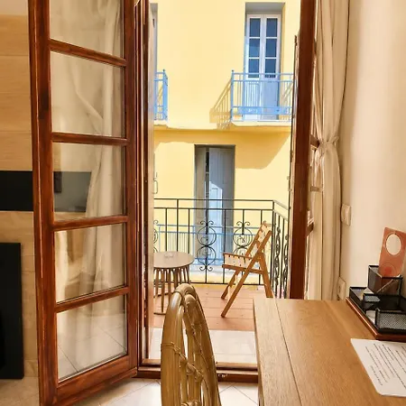 Guest house Enetiko 3*