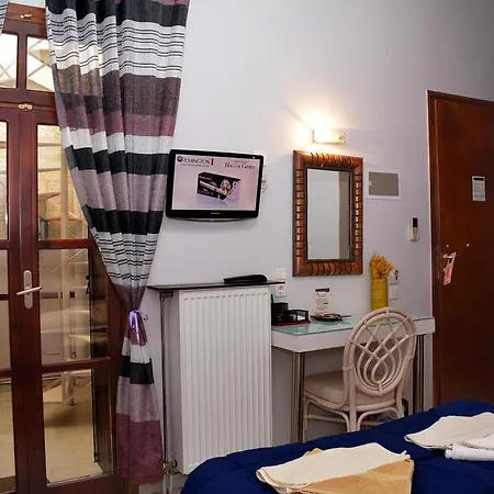 Guest house Enetiko 3*