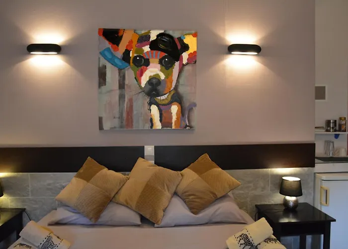 Enetiko Pensionat Chania (Crete)