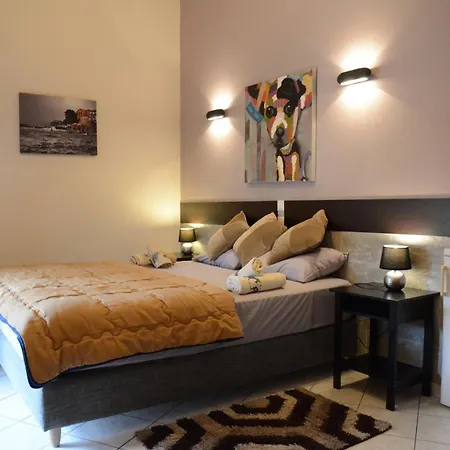 Enetiko Casa de hóspedes 3*