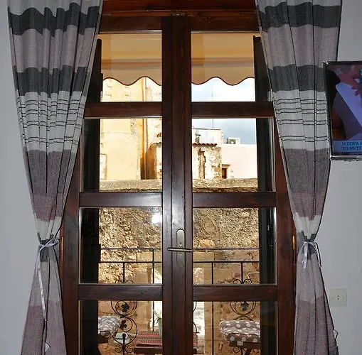 Casa de hóspedes Enetiko 3*